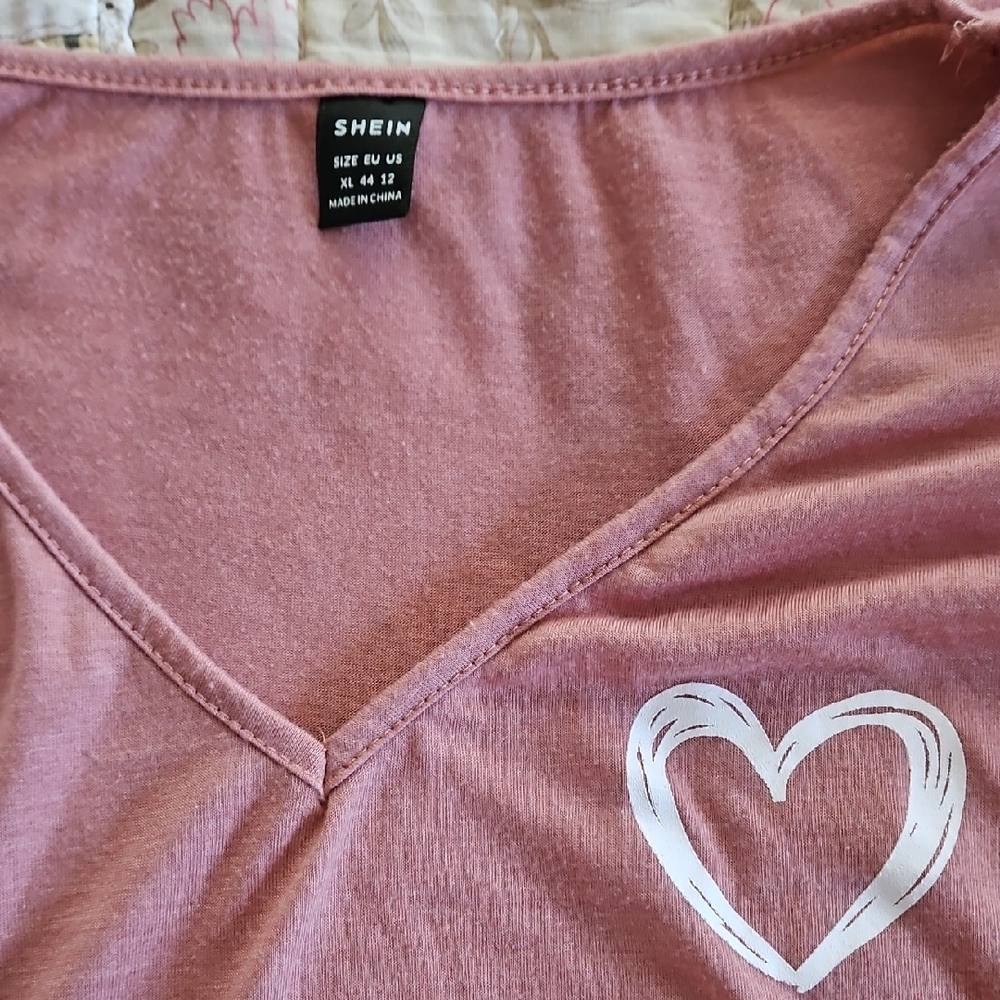 SHEIN rose Sleeveless Top. Xl But Fit Like A LG